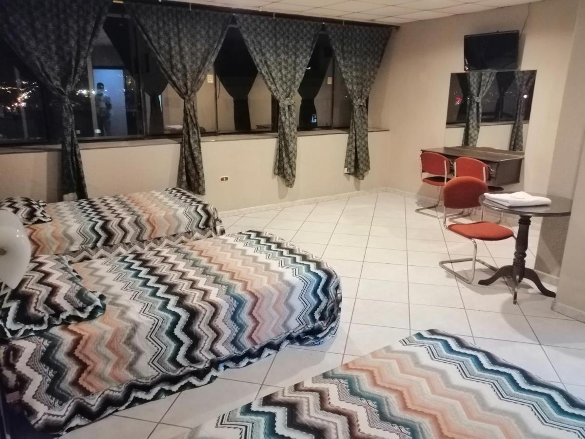 Hotel Sol De Oro Guayaquil Extérieur photo